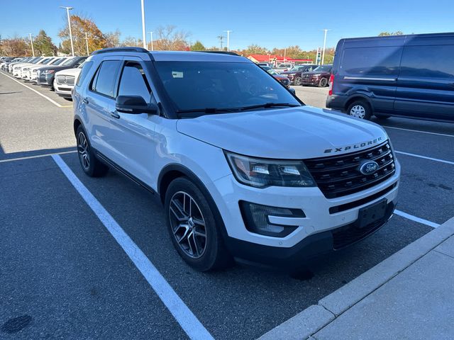 2016 Ford Explorer Sport