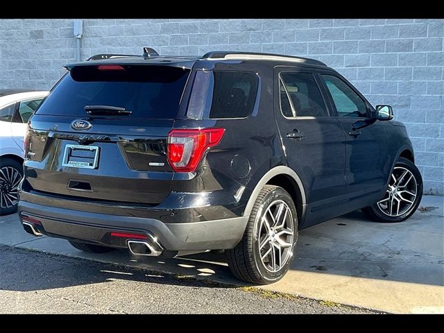 2016 Ford Explorer Sport