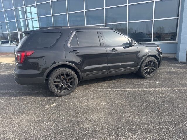 2016 Ford Explorer Sport