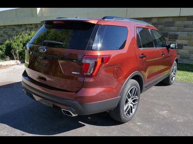 2016 Ford Explorer Sport