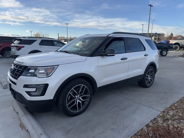 2016 Ford Explorer Sport