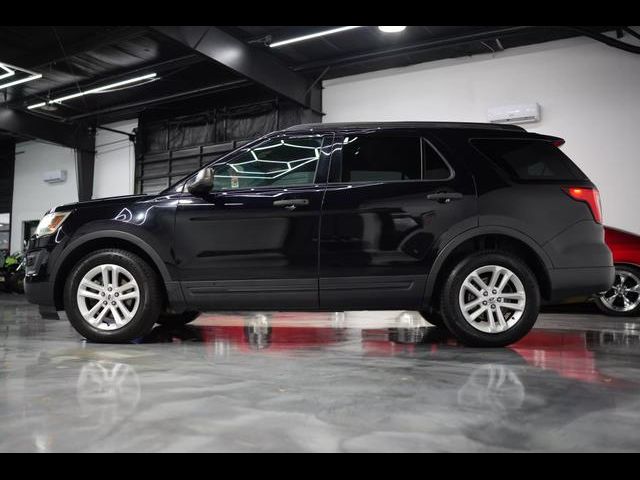 2016 Ford Explorer Base