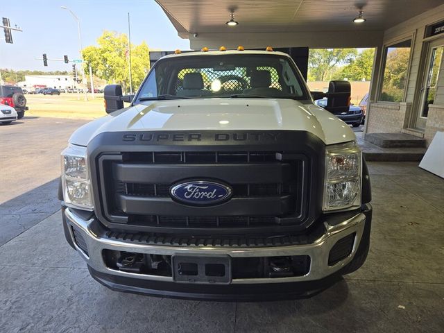 2016 Ford F-550 