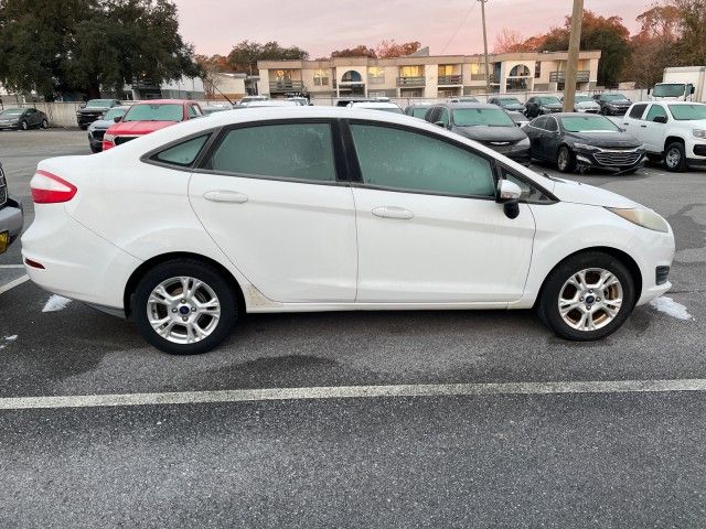 2016 Ford Fiesta SE