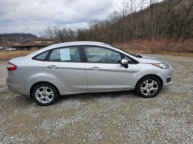 2016 Ford Fiesta SE