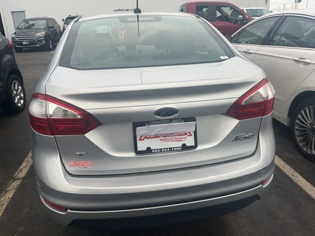 2016 Ford Fiesta SE