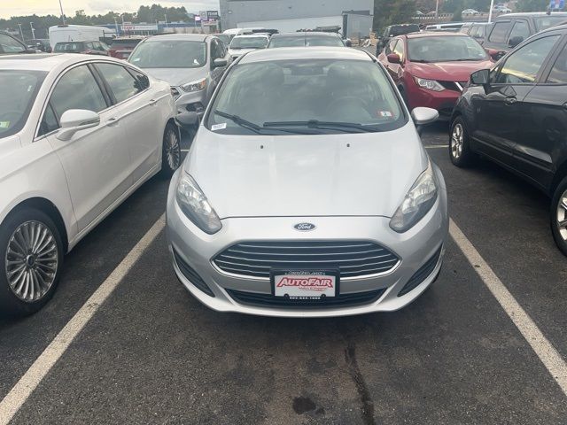 2016 Ford Fiesta SE