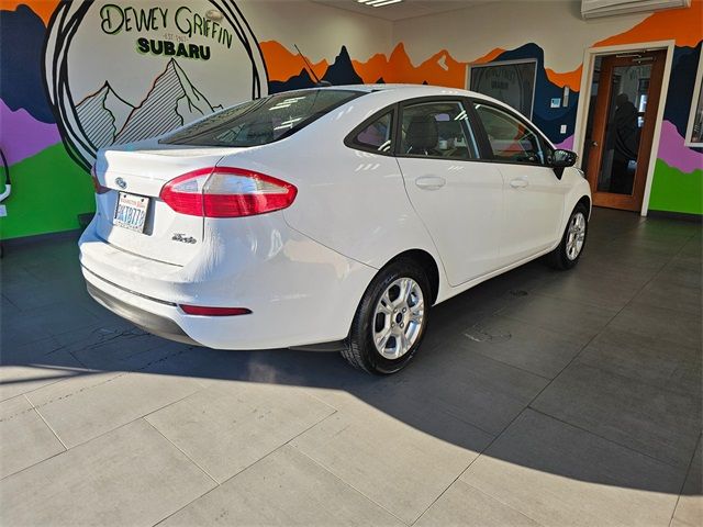 2016 Ford Fiesta SE