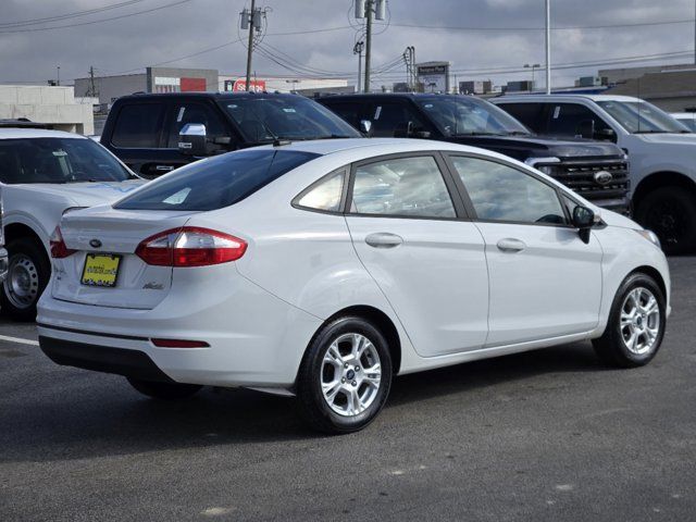 2016 Ford Fiesta SE