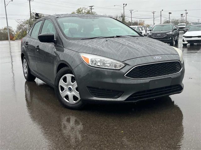 2016 Ford Focus S