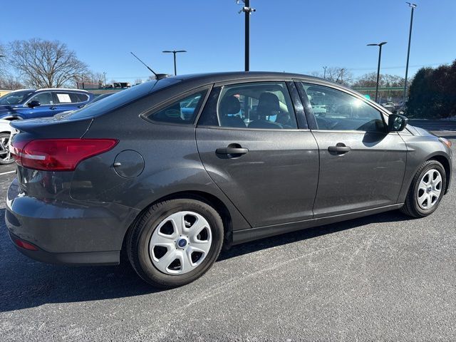 2016 Ford Focus S