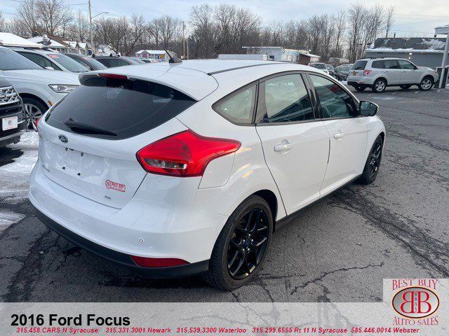 2016 Ford Focus SE