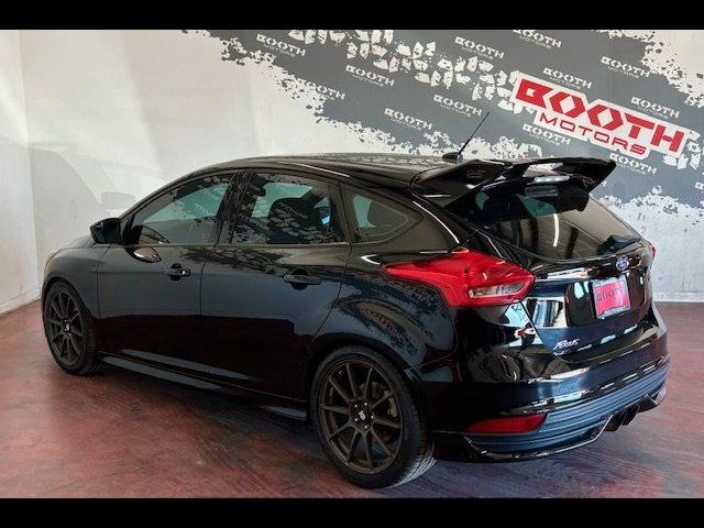 2016 Ford Focus ST