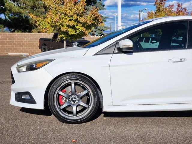 2016 Ford Focus ST