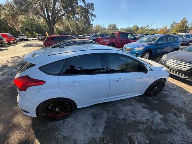 2016 Ford Focus ST