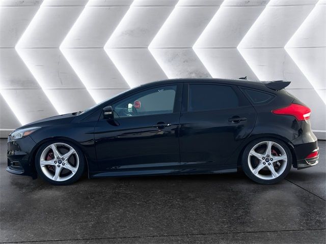 2016 Ford Focus ST