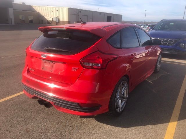 2016 Ford Focus ST