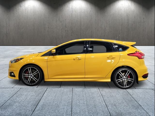 2016 Ford Focus ST