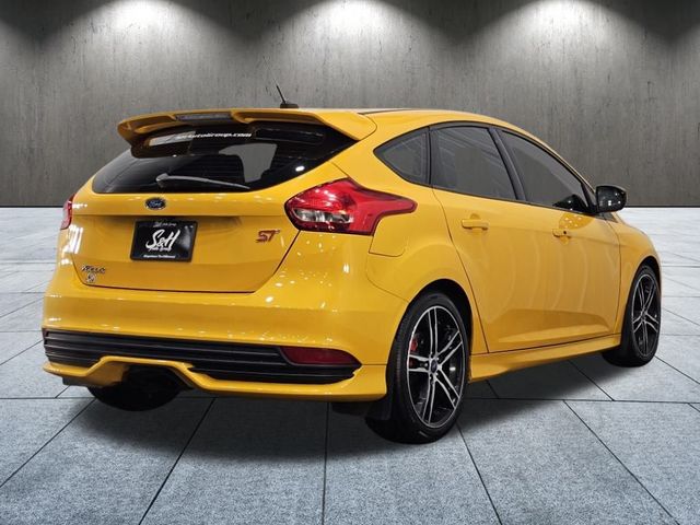 2016 Ford Focus ST