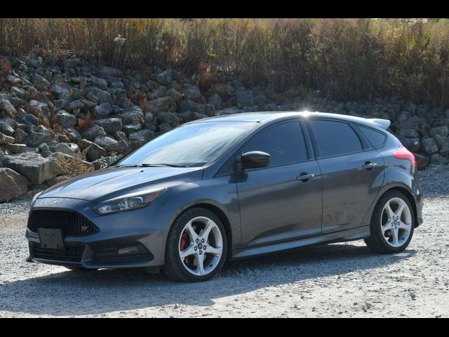 2016 Ford Focus ST