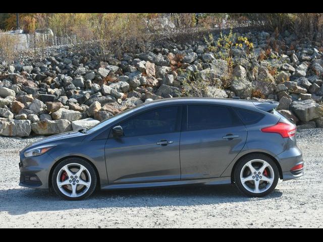 2016 Ford Focus ST