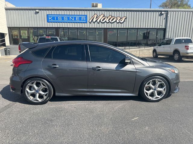 2016 Ford Focus ST