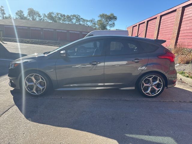 2016 Ford Focus ST