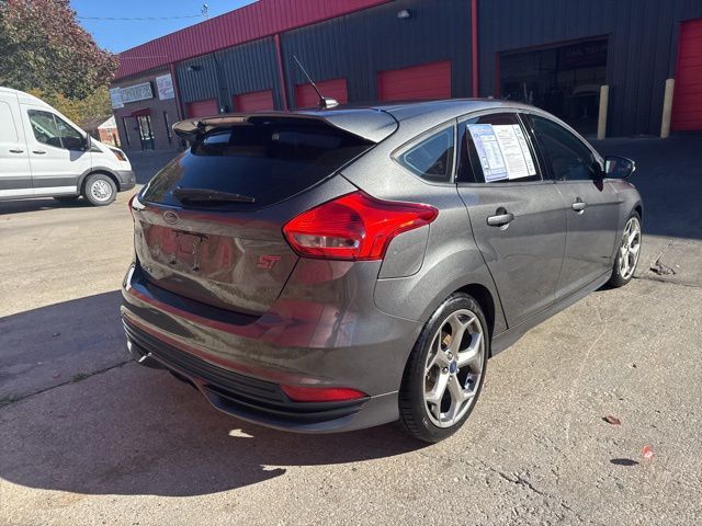 2016 Ford Focus ST