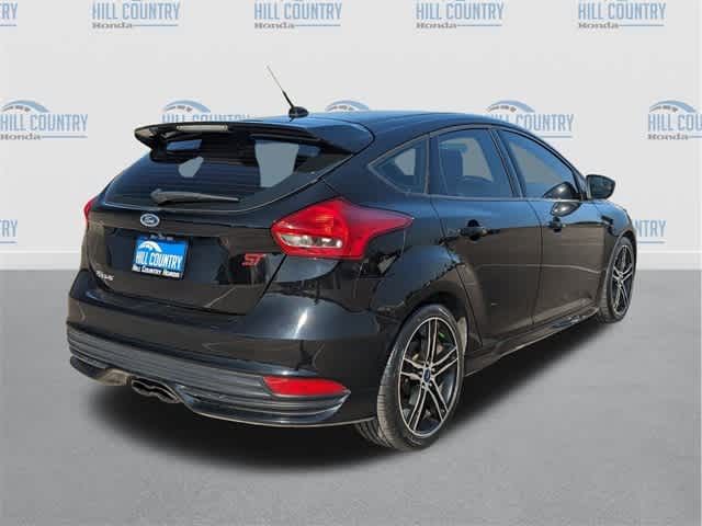 2016 Ford Focus ST