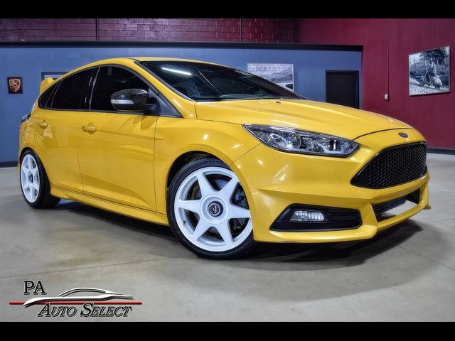 2016 Ford Focus ST