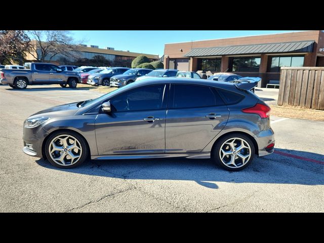 2016 Ford Focus ST