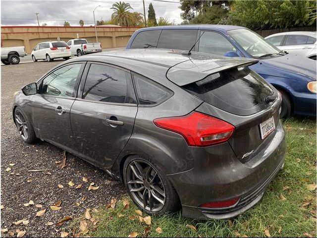 2016 Ford Focus ST