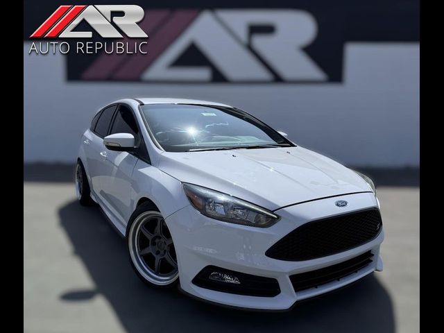 2016 Ford Focus ST