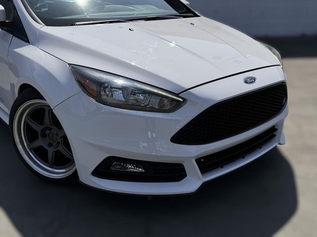 2016 Ford Focus ST