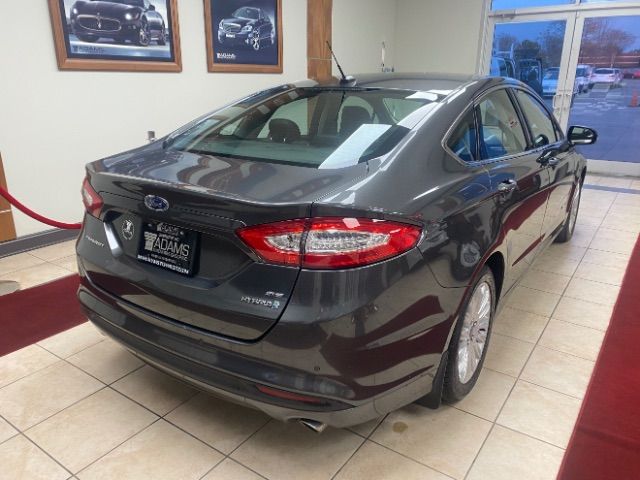 2016 Ford Fusion Hybrid SE