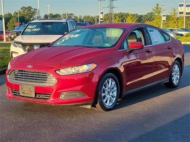 2016 Ford Fusion S