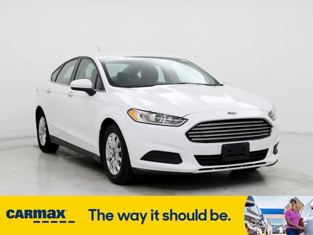 2016 Ford Fusion S