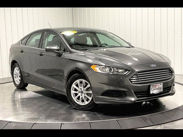 2016 Ford Fusion S