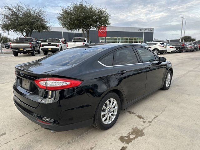 2016 Ford Fusion S