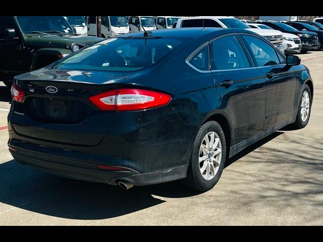 2016 Ford Fusion S