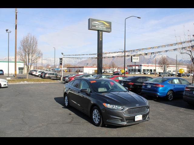 2016 Ford Fusion S