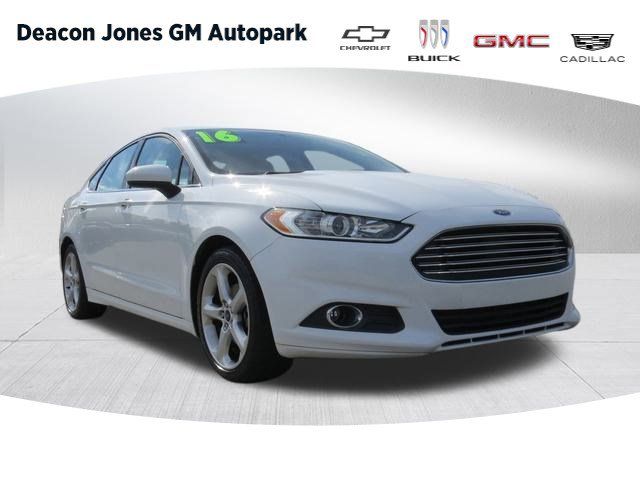 2016 Ford Fusion S