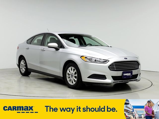 2016 Ford Fusion S