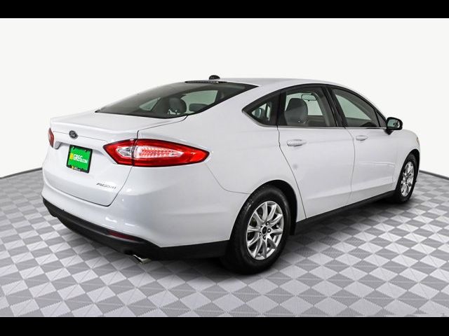 2016 Ford Fusion S