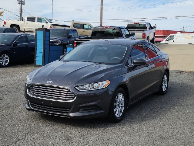 2016 Ford Fusion S