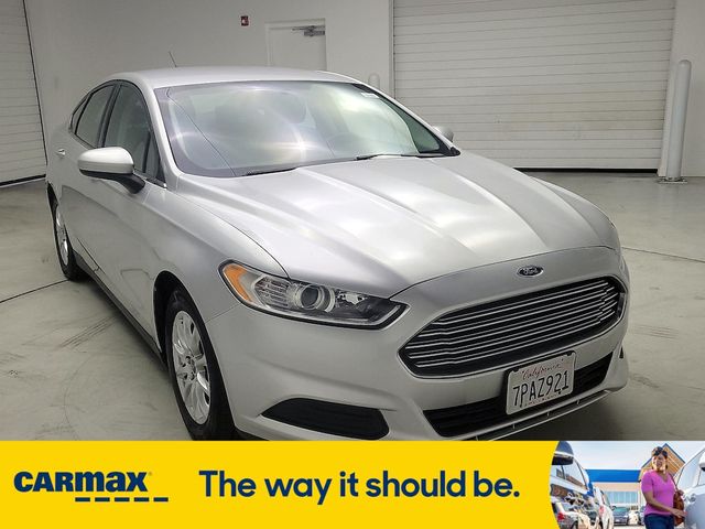 2016 Ford Fusion S