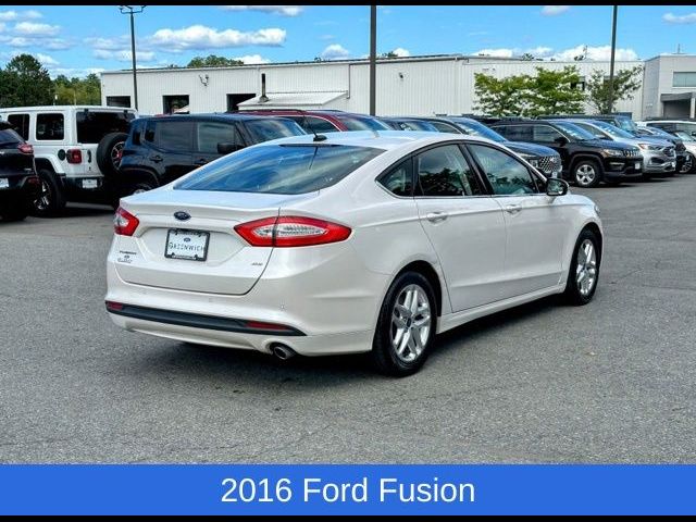 2016 Ford Fusion SE