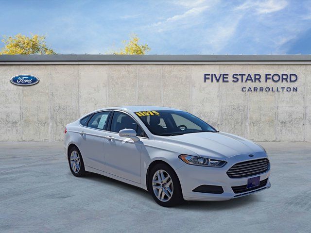 2016 Ford Fusion SE