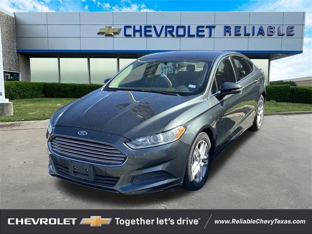 2016 Ford Fusion SE