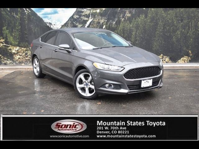 2016 Ford Fusion SE